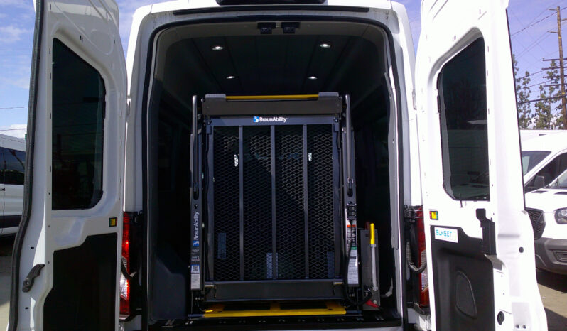 Ford E-Transit 150 2023 full